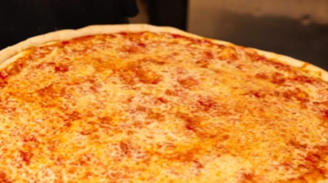 Pizza.
