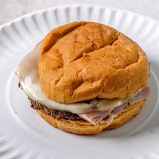 Hamburger Deluxe